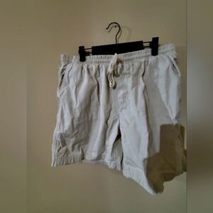 Light beige Shorts, L